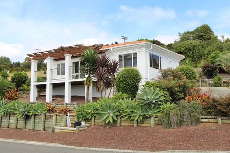 Photo of property in 3 Hibiscus Avenue, Cable Bay, 0420