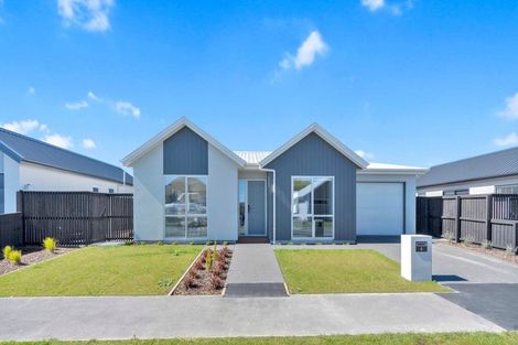 Photo of property in 6 Waianiwa Place, Burwood, Christchurch, 8083