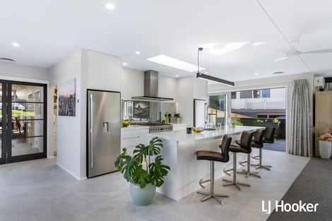 Photo of property in 12 Tohora View, Waihi Beach, 3611