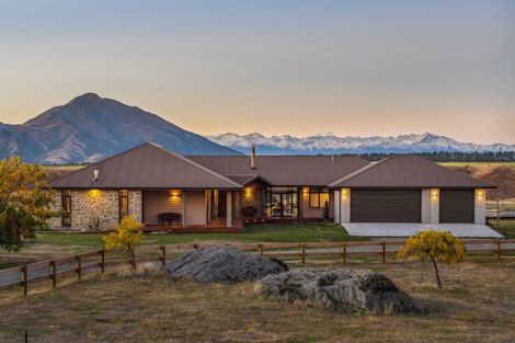 Photo of property in 182 Stevenson Road, Wanaka, 9382