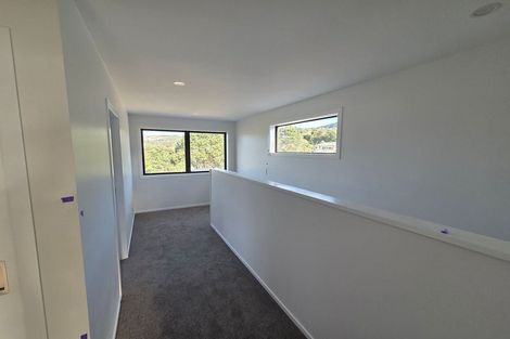 Photo of property in 235 Main Road, Tawa, Wellington, 5028