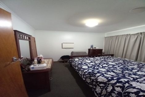 Photo of property in 2/77 Mangere Road, Otahuhu, Auckland, 1062