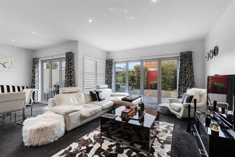 Photo of property in 28 Rhodes Street, Merivale, Christchurch, 8014