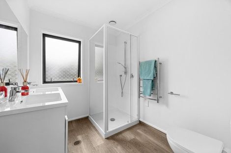 Photo of property in 500c Te Atatu Road, Te Atatu Peninsula, Auckland, 0610