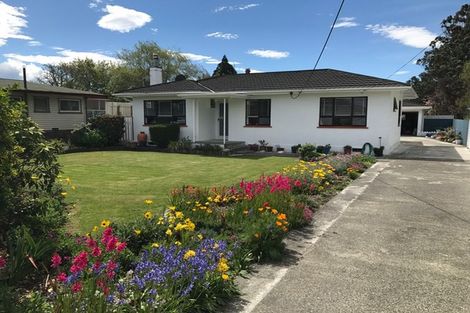 Photo of property in 7 Moreton Road, Carterton, 5713