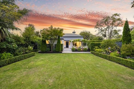 Photo of property in 34 Glandovey Road, Fendalton, Christchurch, 8052