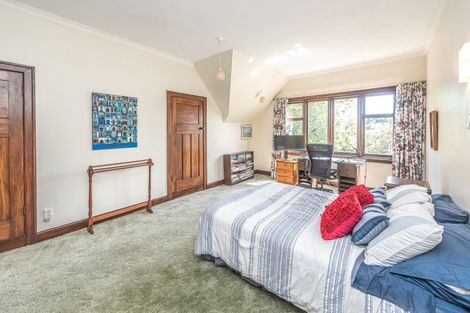 Photo of property in 4 Kent Road, Saint Johns Hill, Whanganui, 4501