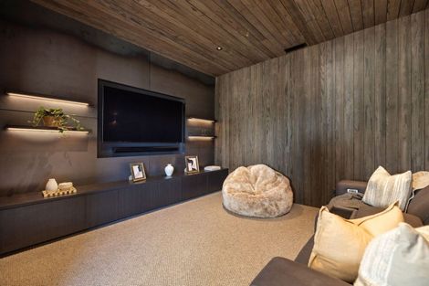 Photo of property in 30 Cunninghams Drive, Jacks Point, Queenstown, 9371