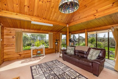 Photo of property in 70 Edmonds Road, Kerikeri, 0293