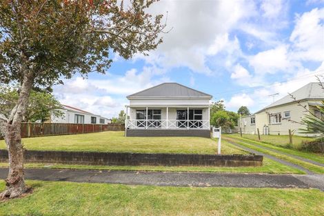Photo of property in 142 Hakanoa Street, Huntly, 3700