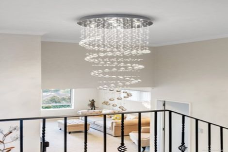 Photo of property in 20 Ravello Rise, Flat Bush, Auckland, 2019