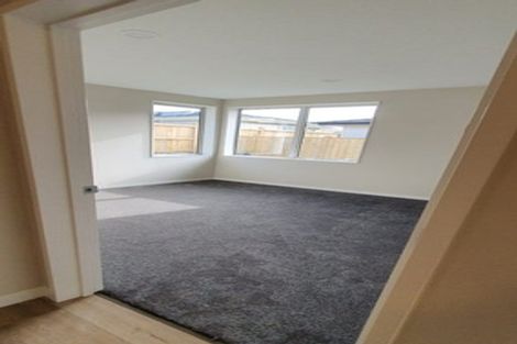 Photo of property in 10 Hukihuki Drive, Takanini, 2110