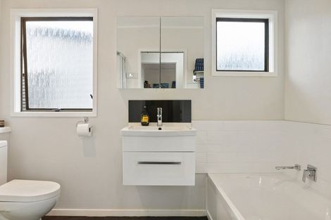 Photo of property in 3 Narada Place, Papatoetoe, Auckland, 2025