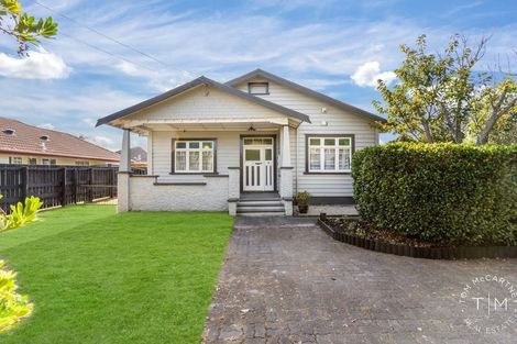 Photo of property in 35 Takanini School Road, Takanini, 2112