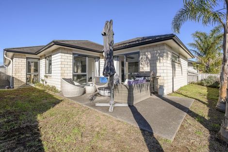 Photo of property in 7 Dunkeld Drive, Papamoa, 3118