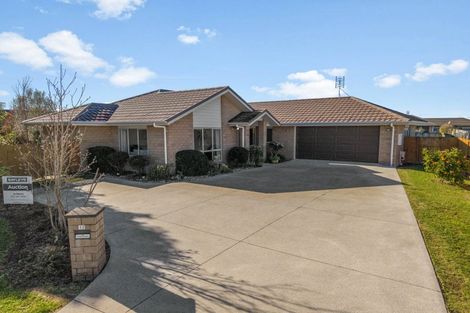 Photo of property in 12 Sylvester Crescent, Flagstaff, Hamilton, 3210