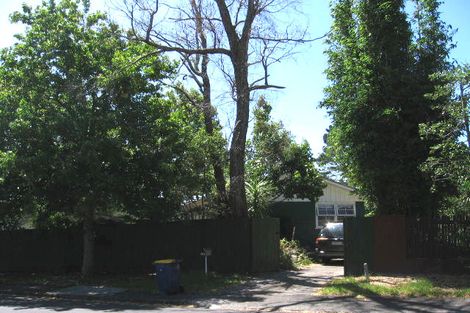 Photo of property in 121 Canongate Street, Birkdale, Auckland, 0626