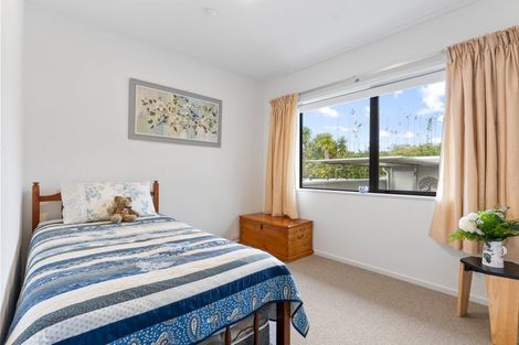 Photo of property in 32 Amante Crescent, Mairangi Bay, Auckland, 0630