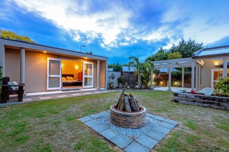 Photo of property in 12 Innerwell Lane, Ashhurst, Palmerston North, 4470