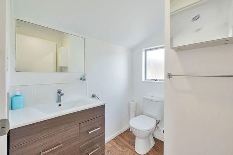 Photo of property in 4/372 Whangaparaoa Road, Stanmore Bay, Whangaparaoa, 0932