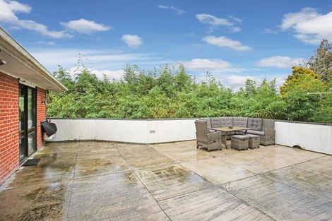 Photo of property in 2 Brough Road, Manurewa East, Auckland, 2102