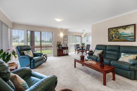 Photo of property in 27 Matapihi Road, Mount Maunganui, 3116