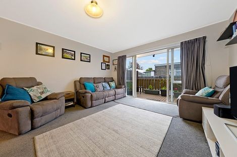 Photo of property in 2/394 Hereford Street, Linwood, Christchurch, 8011