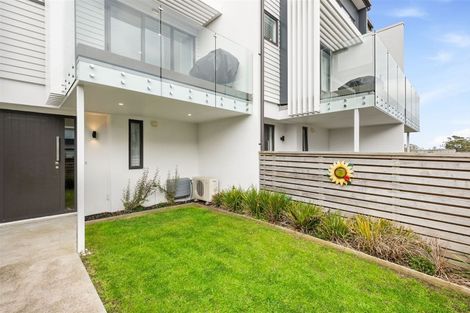Photo of property in 13 Glenae Lane, Hobsonville, Auckland, 0618