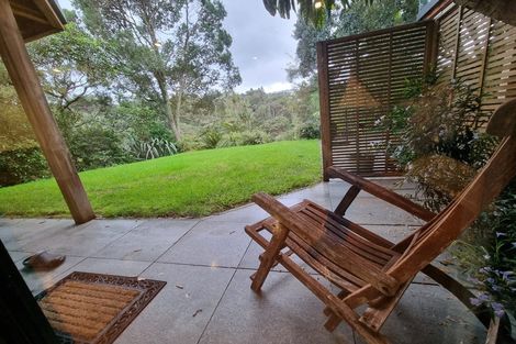 Photo of property in 22 Learmonth Avenue, Birkenhead, Auckland, 0626