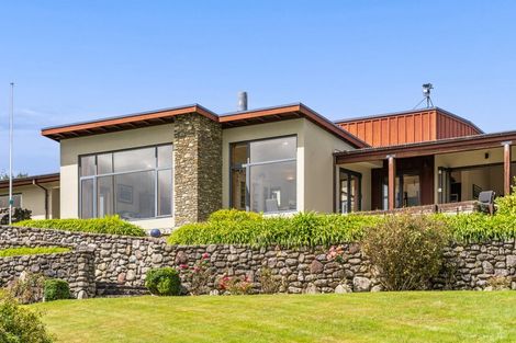 Photo of property in 58 Mt Marua Way, Timberlea, Upper Hutt, 5018