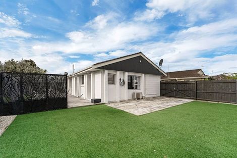 Photo of property in 1/26 Airfield Road, Takanini, 2112