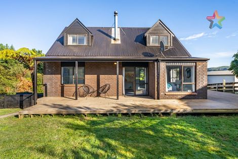 Photo of property in 191 Holborn Drive, Stokes Valley, Lower Hutt, 5019