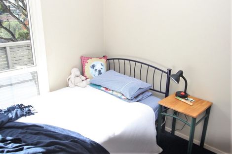 Photo of property in 1/86 Oaktree Avenue, Browns Bay, Auckland, 0630