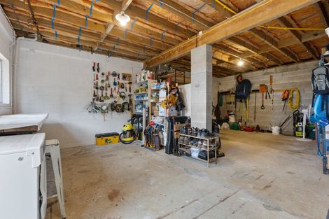 Photo of property in 21 York Crescent, Westown, New Plymouth, 4310