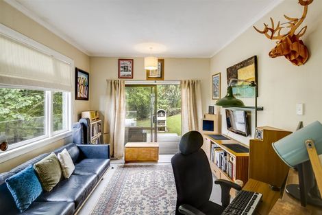 Photo of property in 4 Oliver Road, Hospital Hill, Napier, 4110