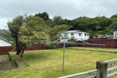 Photo of property in 27 Invercargill Drive, Kelson, Lower Hutt, 5010