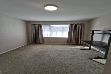 Photo of property in 2/11 Manor Place, Bryndwr, Christchurch, 8053