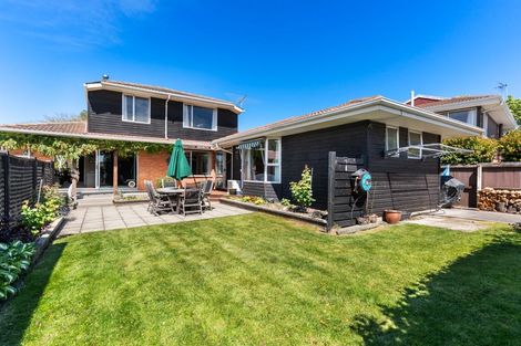 Photo of property in 36 Solway Avenue, Ilam, Christchurch, 8041