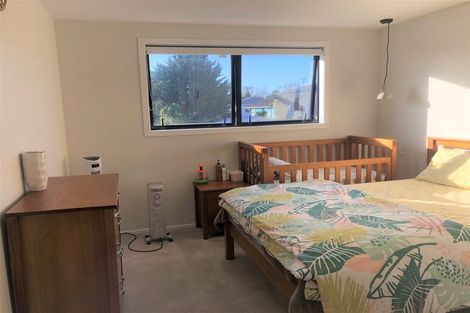 Photo of property in 52a Waipani Road, Te Atatu Peninsula, Auckland, 0610