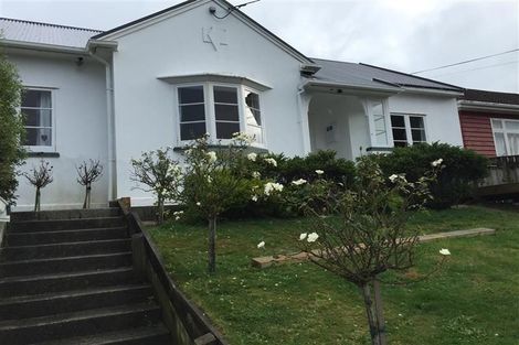 Photo of property in 6 Hathaway Avenue, Karori, Wellington, 6012