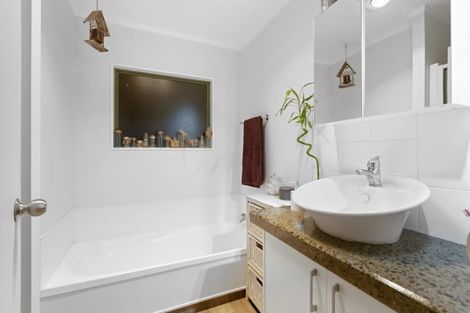 Photo of property in 10b Resolution Road, Welcome Bay, Tauranga, 3112