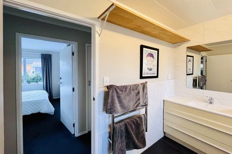 Photo of property in 2/60 Taikata Road, Te Atatu Peninsula, Auckland, 0610