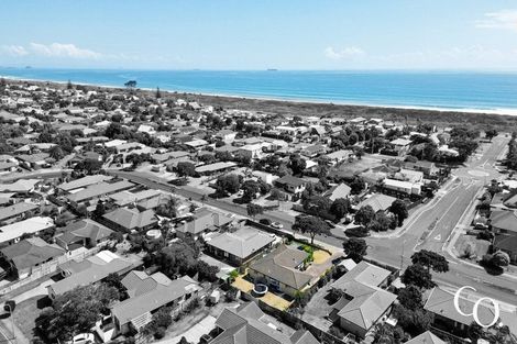 Photo of property in 15 Dalton Drive, Papamoa Beach, Papamoa, 3118