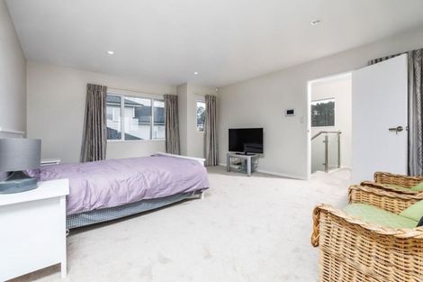 Photo of property in 45 Golden Morning Drive, Albany Heights, Auckland, 0632