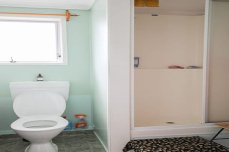 Photo of property in 116 Woodglen Road, Glen Eden, Auckland, 0602