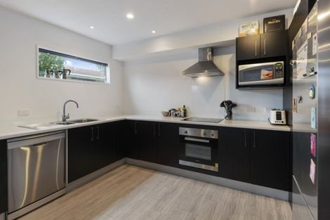 Photo of property in 70c Elizabeth Street, Riccarton, Christchurch, 8041