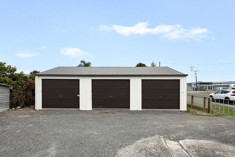 Photo of property in 95 Orchard West Road, Ngatea, 3503