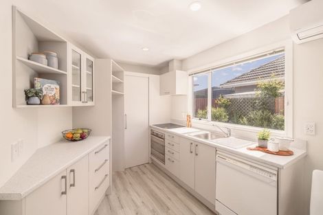 Photo of property in 16 Ida Street, New Brighton, Christchurch, 8061