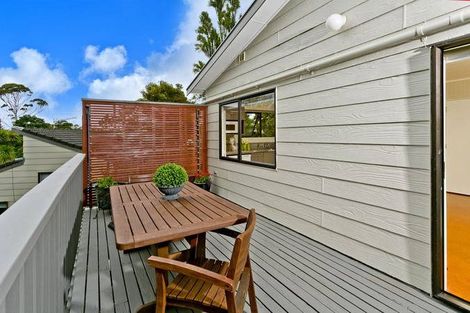 Photo of property in 30c Fordham Street, Beach Haven, Auckland, 0626