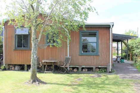 Photo of property in 12 Coates Street, Westport, 7825